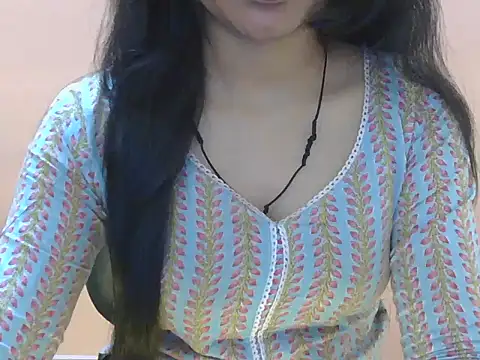 Snapshot of Cute_Pihu01 chatting on 03-02-26, 06:15 Cute Pihu01 online show from 03-02-26, 06:15