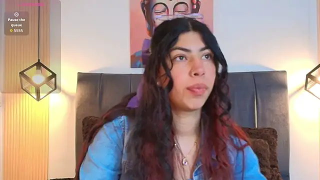 Cassie bloom online show from 11-28-25, 08:09