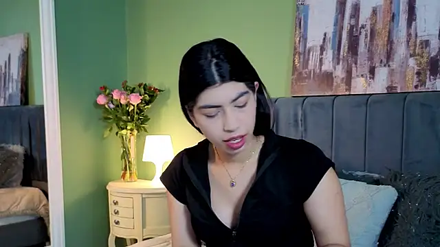 Cassie bloom online show from 04-05-26, 03:24