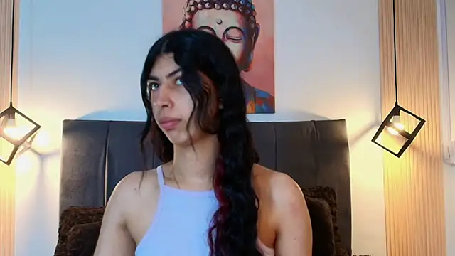 Cassie bloom online show from 11-12-25, 07:40