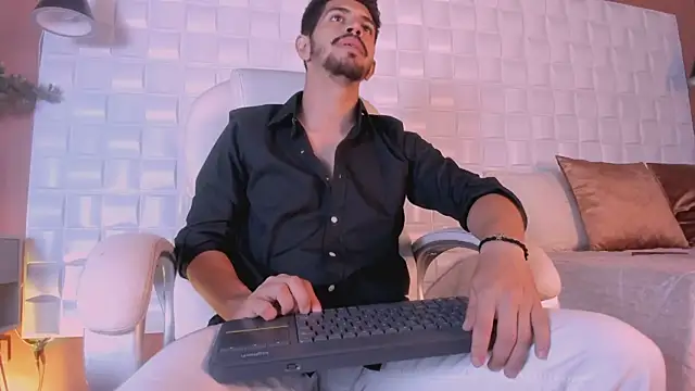 AlejandroStormm online show from 03-20-25, 08:19