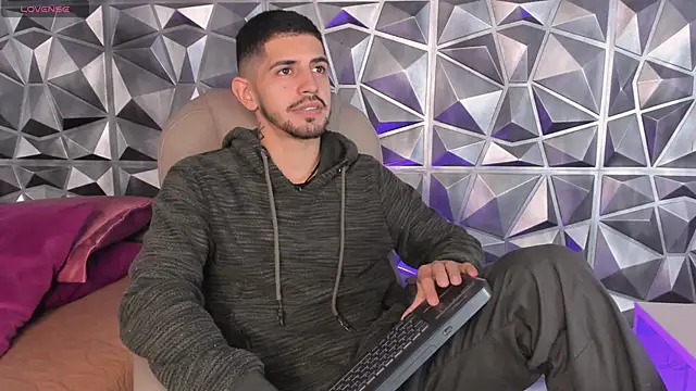 AlejandroStormm online show from 03-29-26, 08:16