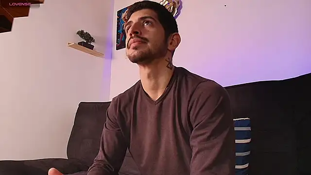 AlejandroStormm online show from 06-09-26, 07:59