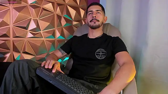 AlejandroStormm online show from 02-15-26, 04:13