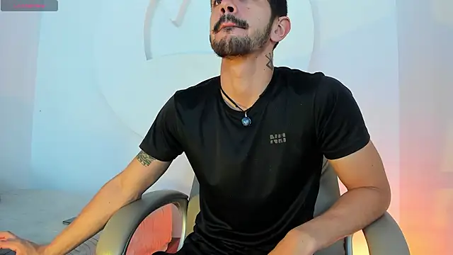 AlejandroStormm online show from 03-27-26, 04:10