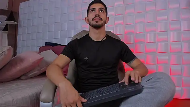 AlejandroStormm online show from 02-24-26, 08:31