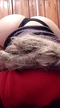 Snapshot of Sexlove1xo chatting on 03-15-25, 11:39 Sexlove1xo online show from 03-15-25, 11:39