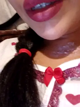 Sexlove1xo online show from 11-12-25, 02:54