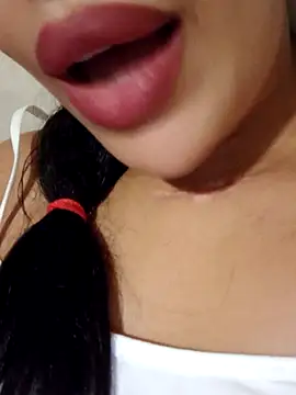 Sexlove1xo online show from 11-07-25, 02:10