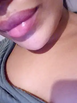 Snapshot of Sexlove1xo chatting on 09-14-25, 08:42 Sexlove1xo online show from 09-14-25, 08:42