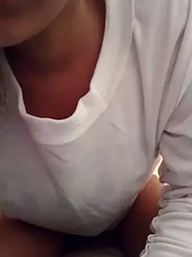 Snapshot of Sexlove1xo chatting on 03-09-25, 07:59 Sexlove1xo online show from 03-09-25, 07:59