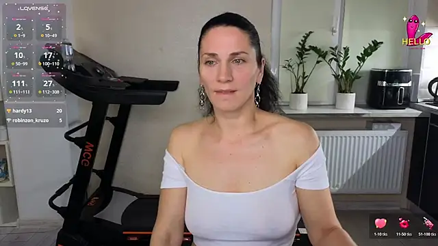 Snapshot of mylady_xenia chatting on 05-30-26, 06:57 mylady xenia online show from 05-30-26, 06:57