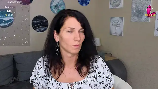 Snapshot of mylady_xenia chatting on 09-13-25, 09:48 mylady xenia online show from 09-13-25, 09:48