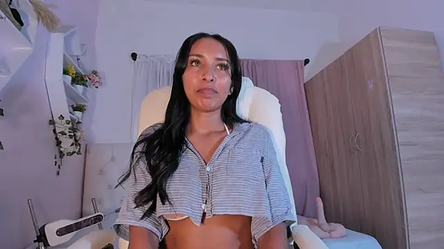 Emma lorense22 online show from 10-23-25, 07:23