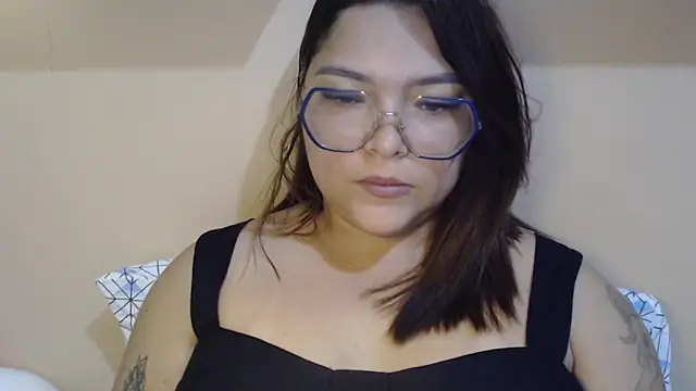 GoddessChaar online show from 12-15-25, 10:15