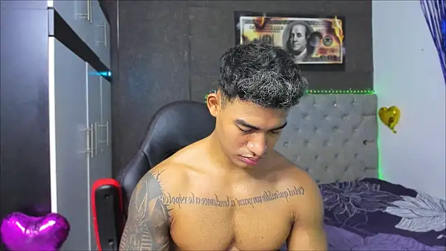 luigi hot  online show from 07-22-26, 03:47
