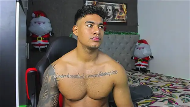 luigi hot  online show from 12-17-25, 05:51