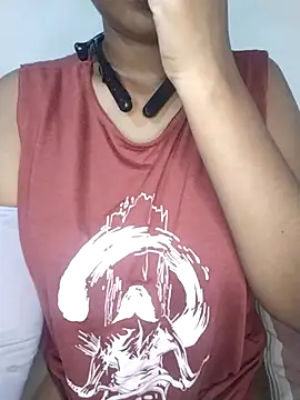 Snapshot of Ashugril_hot chatting on 10-12-25, 05:03 Ashugril hot online show from 10-12-25, 05:03