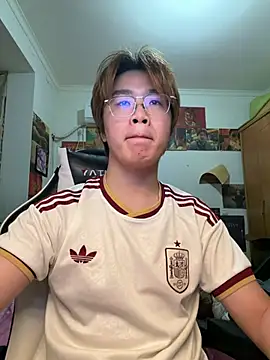 Snapshot of Anson0722 chatting on 06-13-26, 01:09 Anson0722 online show from 06-13-26, 01:09