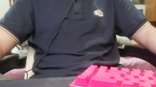 Snapshot of Anson0722 chatting on 06-20-26, 04:50 Anson0722 online show from 06-20-26, 04:50