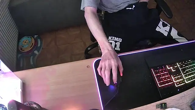 DerGeileLoveboy online show from 11-18-25, 02:20