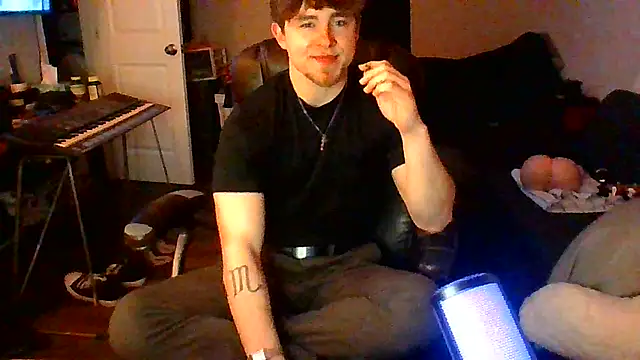 JCstrings online show from 03-08-25, 04:23