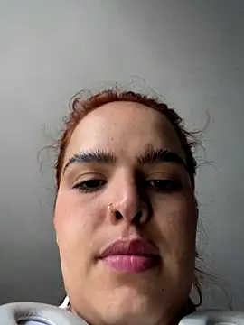 Anaroussew02 online show from 12-05-25, 07:23