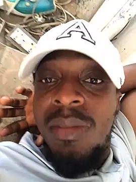 Snapshot of justyou2025 chatting on 02-25-25, 10:04 justyou2025 online show from 02-25-25, 10:04