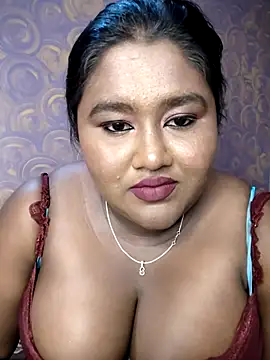 horny diana online show from 06-19-26, 05:08