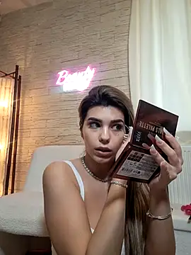 Bella Posh online show from 02-01-26, 07:17