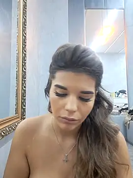 Bella Posh online show from 11-09-25, 06:06