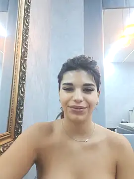 Bella Posh online show from 10-26-25, 05:41