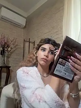 Bella Posh online show from 02-21-26, 07:54