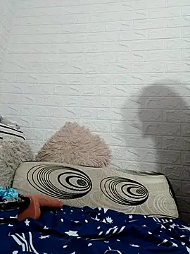 Ramona870 online show from 10-23-25, 09:41