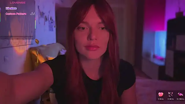 Snapshot of CherryRed_Girl chatting on 06-14-26, 10:11 CherryRed Girl online show from 06-14-26, 10:11