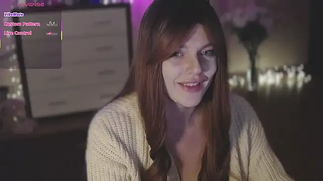 CherryRed Girl online show from 09-25-25, 08:15