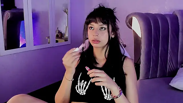 Seren Bleck online show from 10-08-25, 02:35