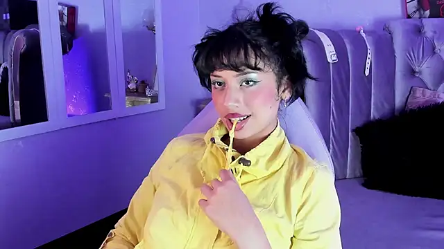 Seren Bleck online show from 09-13-25, 04:01