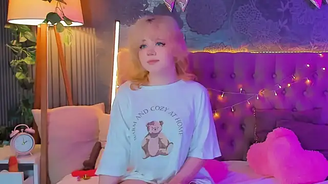 EmilyAngells online show from 04-02-26, 06:09