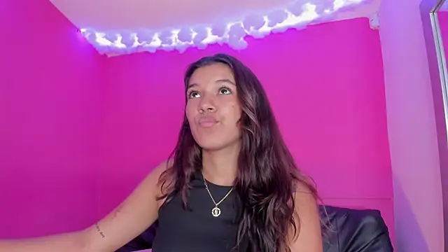 violett 24  online show from 03-05-25, 07:06