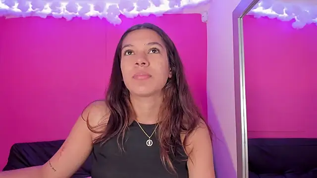 violett 24  online show from 03-20-25, 12:43