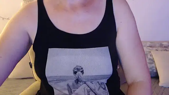 YourfantasyGiuly online show from 07-01-26, 07:36