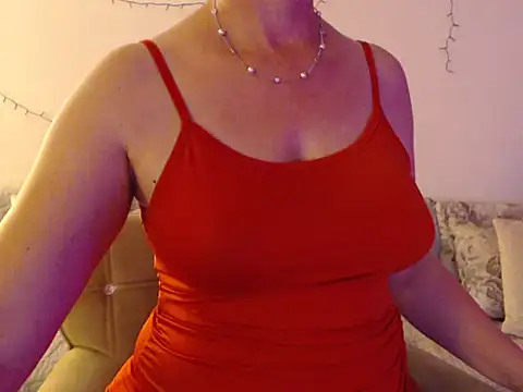 Snapshot of YourfantasyGiuly chatting on 06-02-26, 07:25 YourfantasyGiuly online show from 06-02-26, 07:25