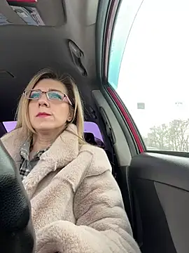 Lusi Luxary online show from 03-11-25, 07:35