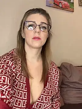 Lusi Luxary online show from 03-03-25, 05:37