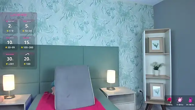 Gabriellacox online show from 11-20-25, 07:47