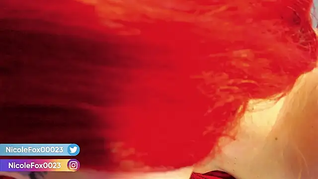 NicoleFox23  online show from 09-25-25, 10:05