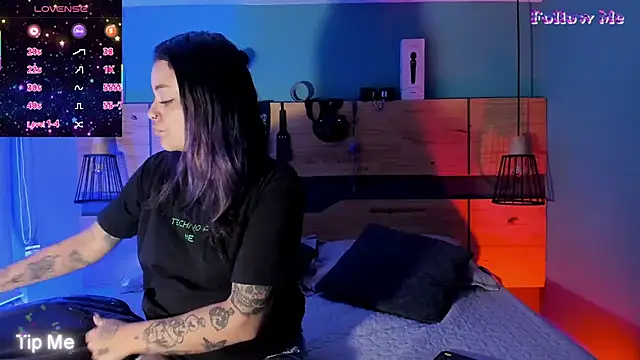 ChloeAllennn online show from 12-18-25, 11:58