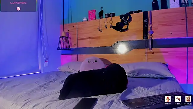 ChloeAllennn online show from 03-14-26, 12:11