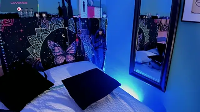 Snapshot of ChloeAllennn chatting on 04-29-26, 05:30 ChloeAllennn online show from 04-29-26, 05:30